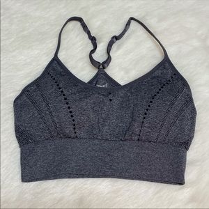 Pro-Fit Seamless Athletic Training Sports Bra Bralette Adjustable Straps Gray